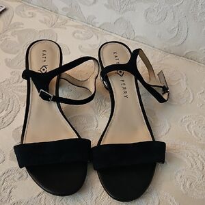 Black Shoes Funky Heal